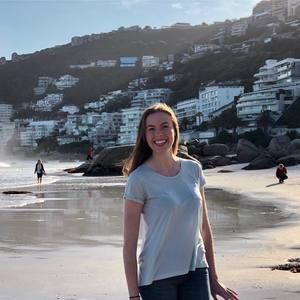 Meet your Posher, Maia